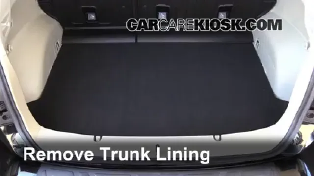 2014 Subaru XV Crosstrek Limited 2.0L 4 Cyl. Monter sur cric Utiliser le cric pour lever la voiture